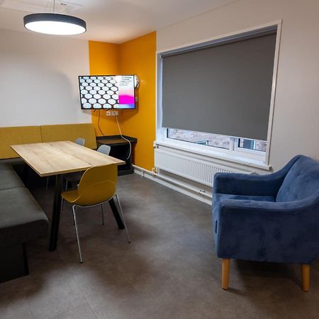 Plas Gwyn Halls, Cardiff Met University Екстериор снимка