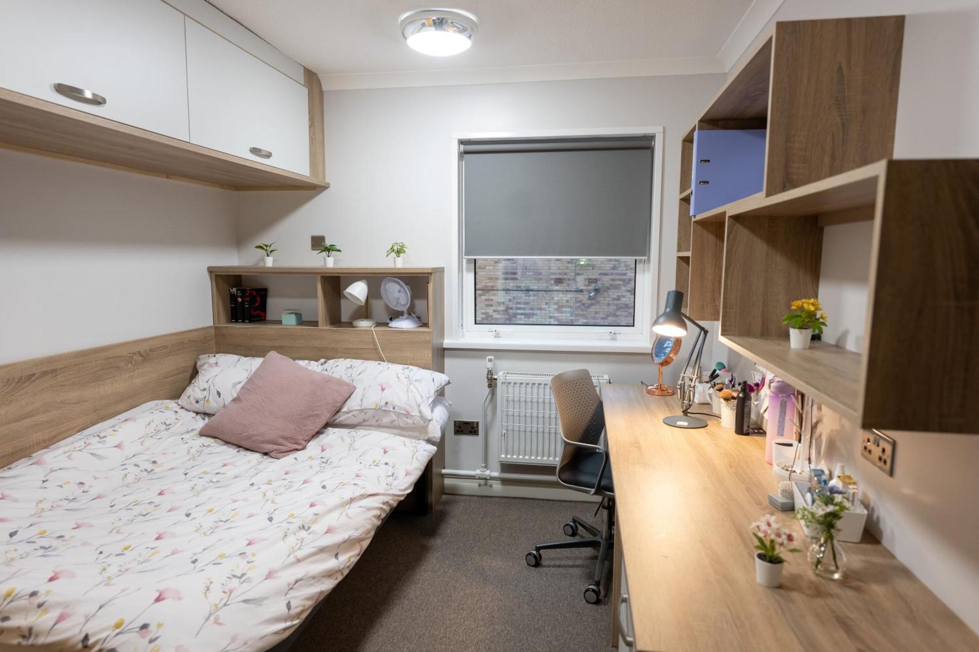 Plas Gwyn Halls, Cardiff Met University Екстериор снимка